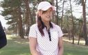 The Asian Sports: Lekce golfu výměnou za pár výstřiků