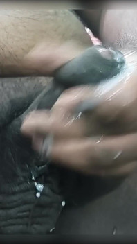 Cum Split Very Beautifully
