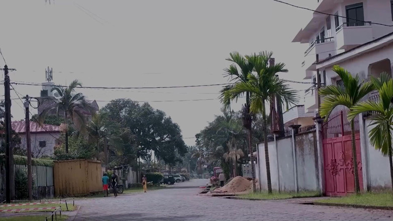 Africa-XXX: Blandar nöje och ljud