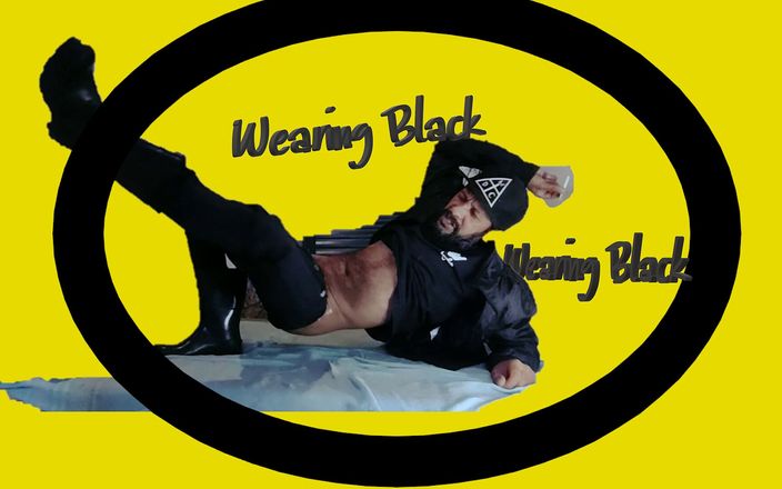 Hairy stink male: Чорні джинси - куріння в загальному чорному