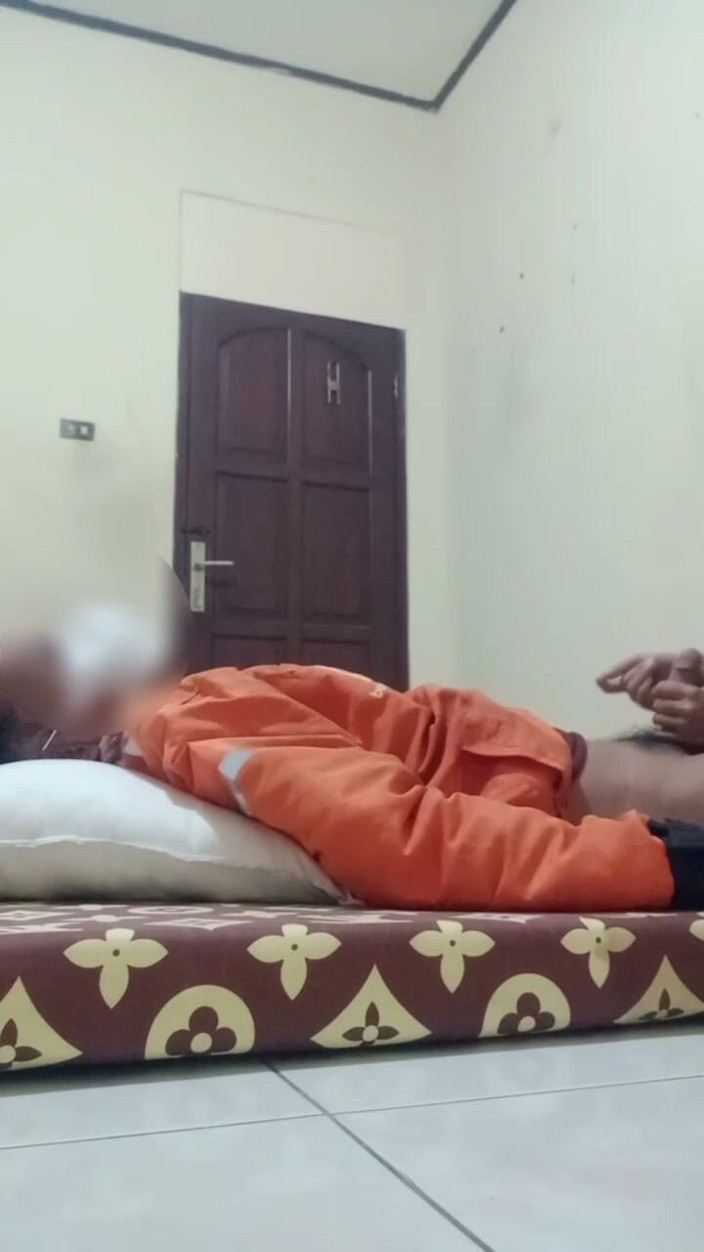 Phant0m12: I Am Fucking with the Delivery Man for Pay