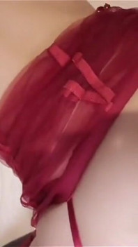 Zatímco je můj nový přítel na služební cestě, její manžel a já se bavíme v hotelu