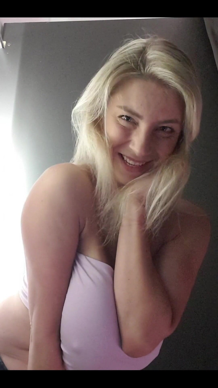Katerina Hartlova: When You Go to Buy New Clothes, but Your Head...
