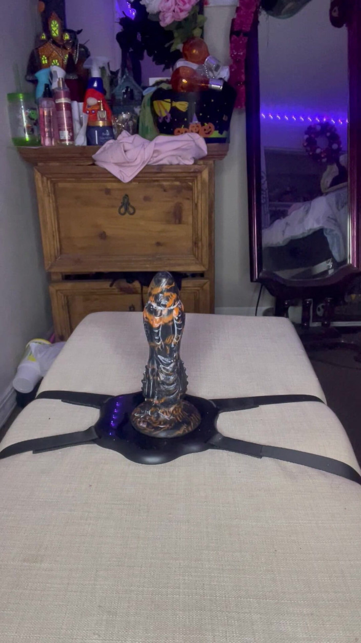 Heather Lynn: Riding My Fantasy Dildo and Loving It