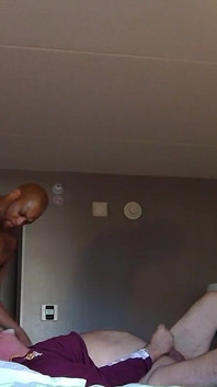 Beardaddychub Gets Many Facials!