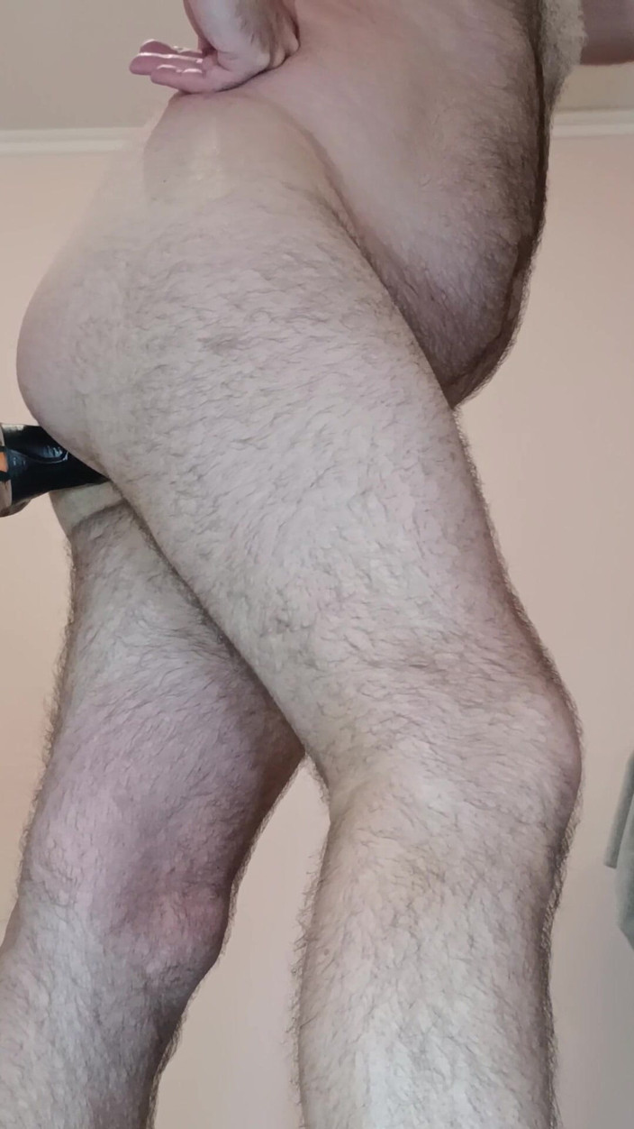 Assjoy bob: Gruby czarny dildo pieprzy tyłek z tyłu 1.