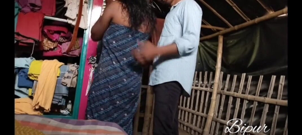 Pumi: Bhabhi Pumi datang selepas mandi dan saya memasuki rumah dan...