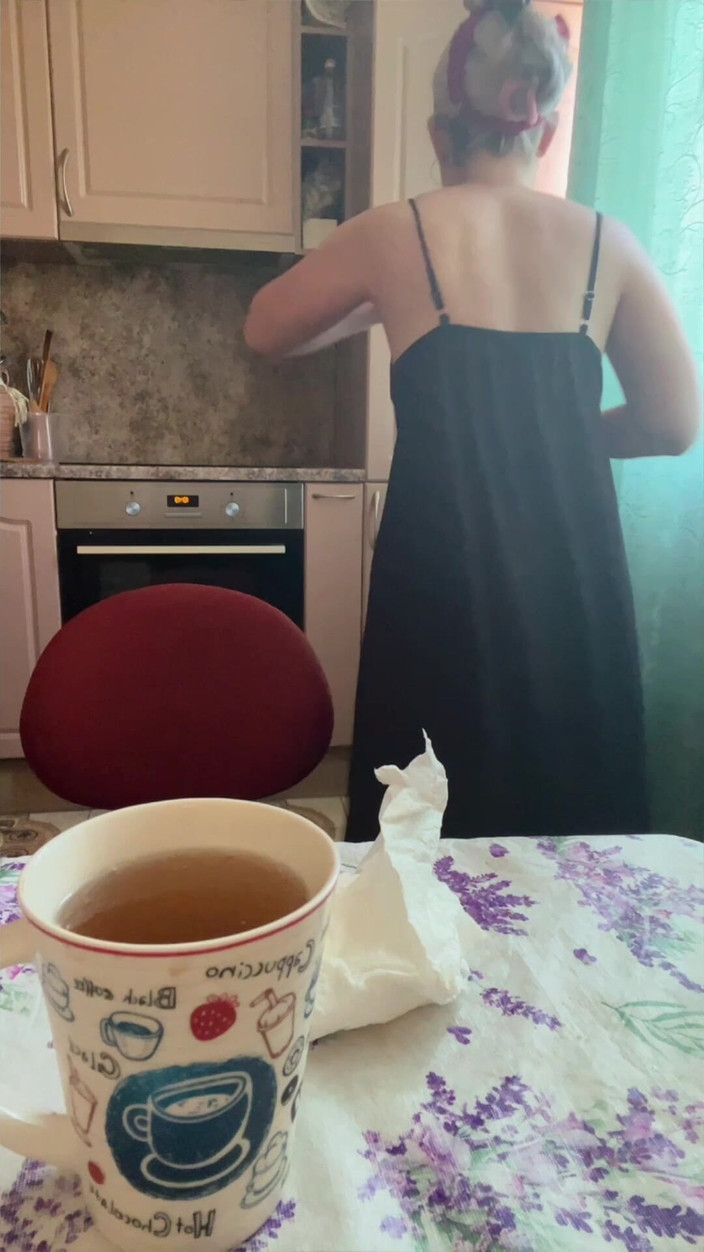 FinDom Goaldigger: Asmr in de keuken deel 2 Limonade