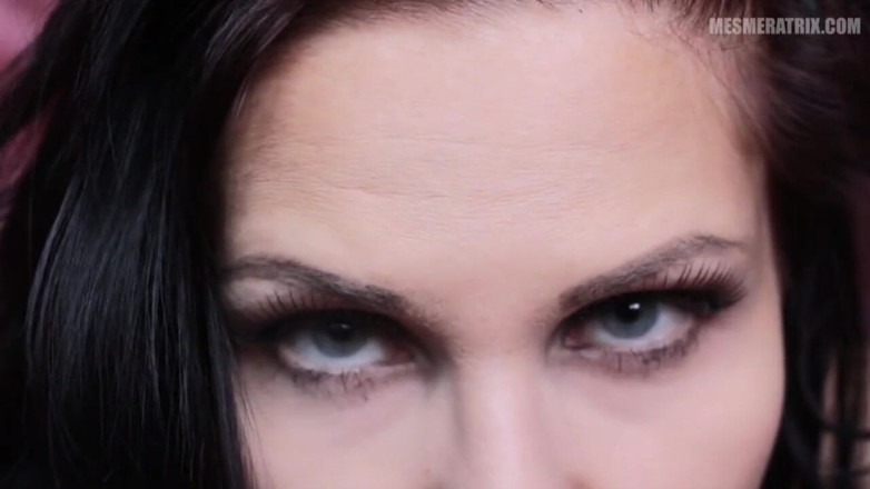 Lady Mesmeratrix Official: Demonio en ti