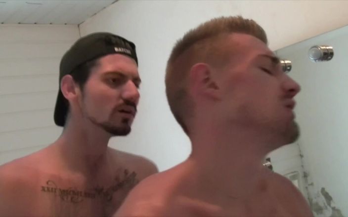 Jess ROYAN and his friends: 2092 làm tình vui vẻ với twink bị bạn của...