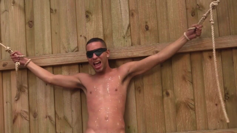 Dream Boy Bondage: Gedrehte Tische - Kapitel 6