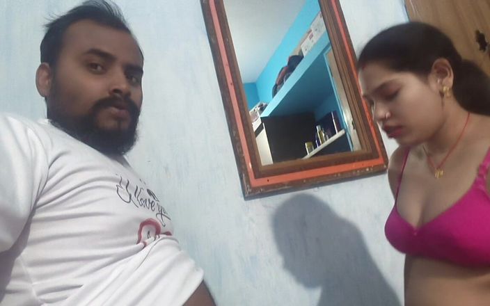 Sona bhabhi: 18 ani sora mea vitregă se fute dur cu mine,...