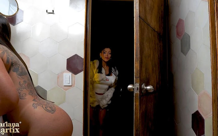 Mariana Martix: 朋友，你想知道我的阴户吗？- 哥伦比亚女同性恋 - Mariana martix和daniela Andrea