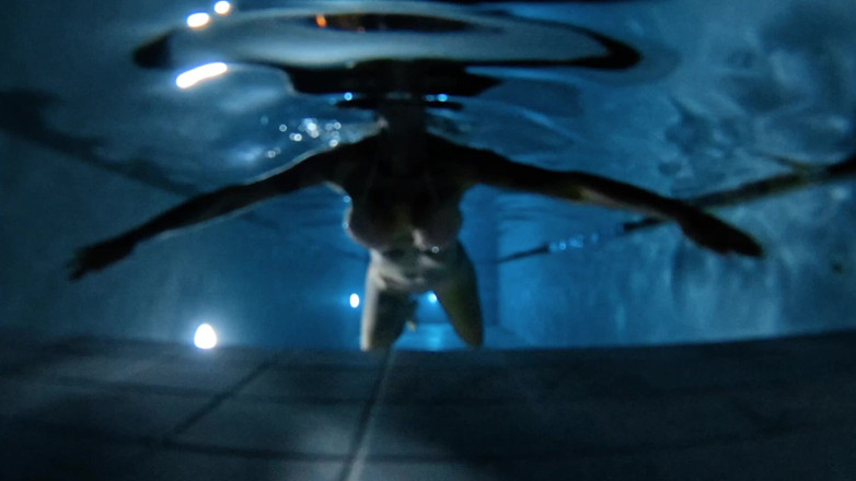 Skully inkson: Underwater Night Swim