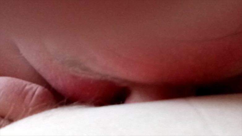 NylonjungeCarmen: 옛날 나일론 발과 낡은 나일론 여자는 꺼져라