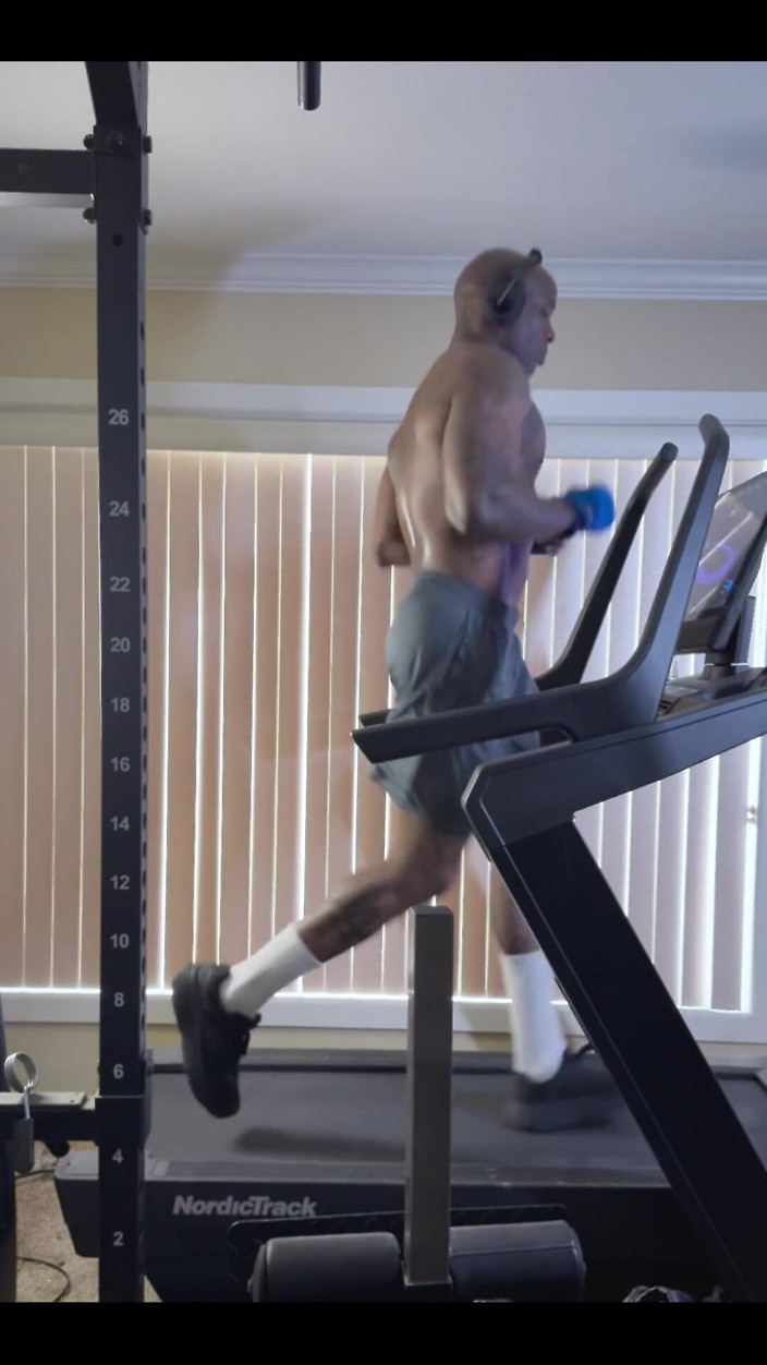 Hallelujah Johnson: Just a Slow Jog