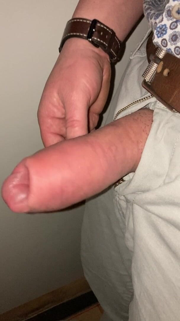 Foreskinguy: Огромный хуй, накачанный хуй, дрочит предплечье