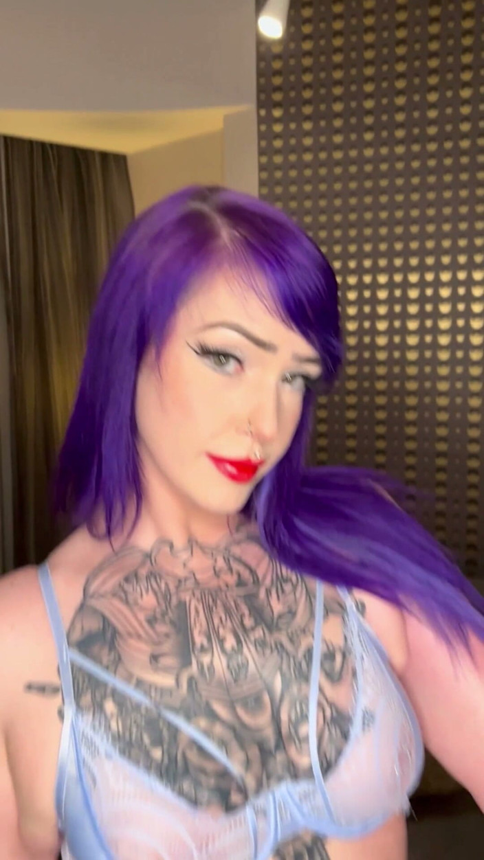 Rachel Luxe: Тверкает