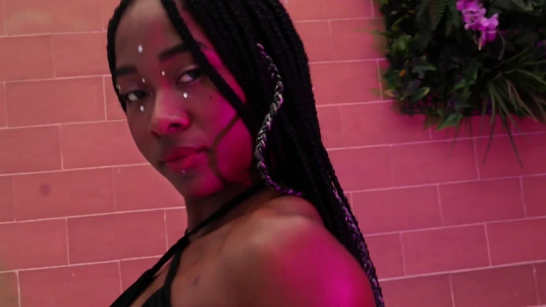 Gaia Gatex: Bath Time