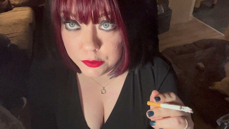 Tina Snua: Tina snua si cewek semok inggris lagi asik nyepong dan...