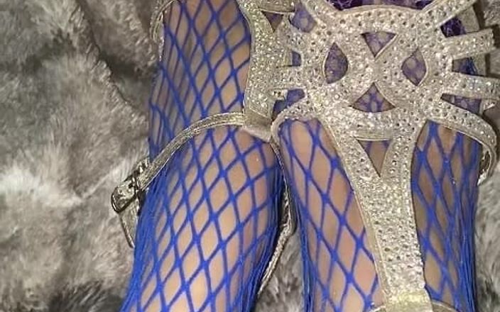 Naelor: Melove's Compilation of Fishnet in High Heels