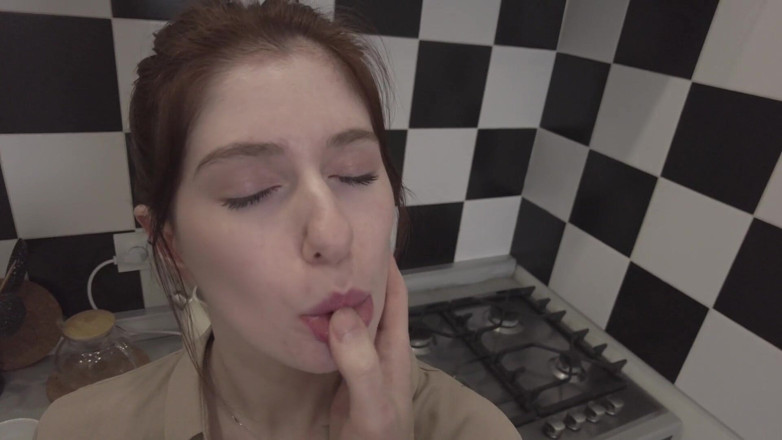 LoveHomePorn: Wife Takes a Break to Suck My Cock