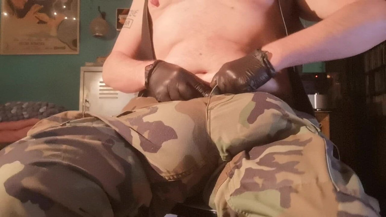 Monster_Meat_: 偉大な崇拝者のためのプライベートショーpart1