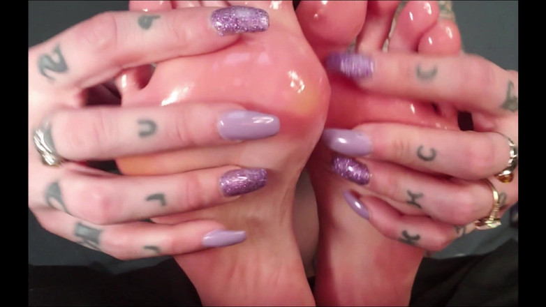 Miss Morticia: Incantesimo del piede bagnato