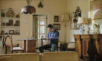 Antonio Adamo Film: Молодичка ловить зведеного брата за мастурбацією і допомагає йому