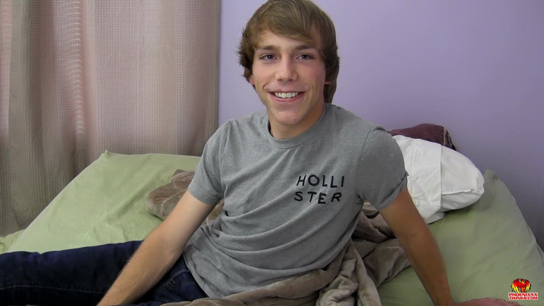 Phoenixxx: सुंदर युवा जूनियर का साक्षात्कार