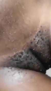 Min fitta tittar på dig