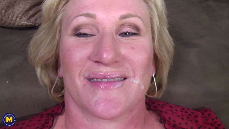 Mature NL: American Mature Housewife Gets Fucked