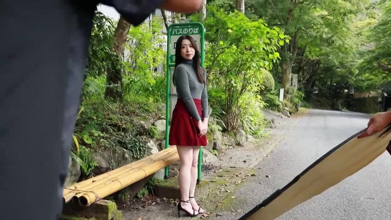 Strix: Manami Oura - Jemně se rozpouští do jednoho