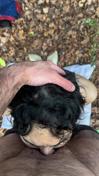 The tall Brit: Twink ormanda sikiliyor uzun boylu İngiliz