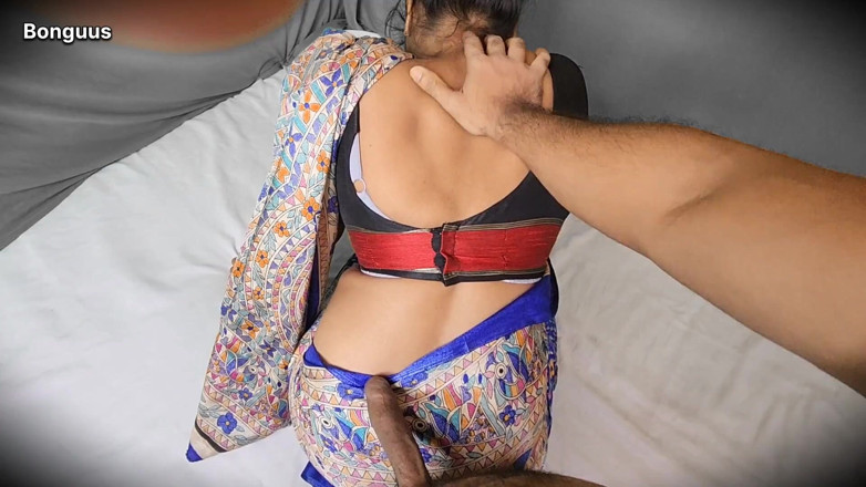 Riya Bonguus: Dicker arsch, stiefmutter fickt saftige muschi mit abspritzen