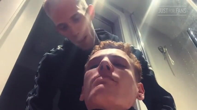 Claude Nikotine: Twink and Master - Toilet piss humiliation