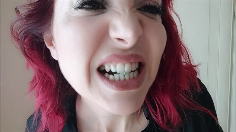 savannahamatoriale: Superheroine terkenal blackwidow mempunyai kuasa superpower baru. Dia telah menjadi...