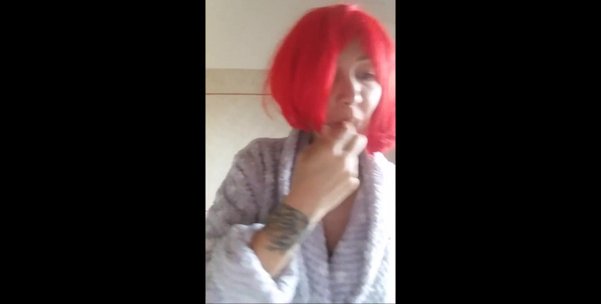 savannahamatoriale: Cepillarse los dientes es importante y a Chantal le encanta...