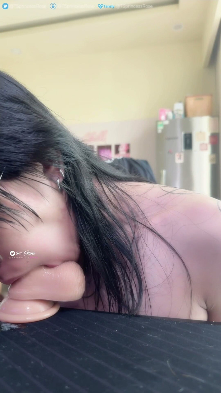 Ts Princess Rose: Asian Femboy Deepthroat