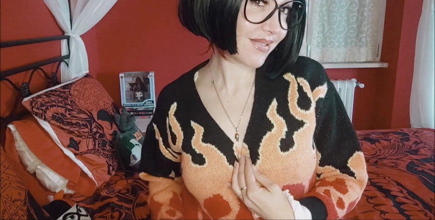 savannahamatoriale: Oh Gosh! This Sexy Giantess Needs More Men Like You...