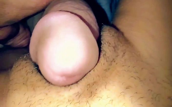 MsLouisianimal: Він змушує мене так мочити, роблячи це