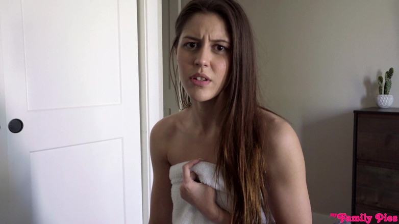 My family pies: My Step Sisters Sex Tape - S13:e1