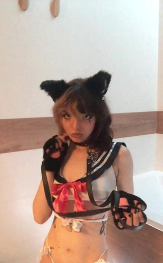 Soft Vulgar: Meow, vezměte mě na procházku, prosím ...