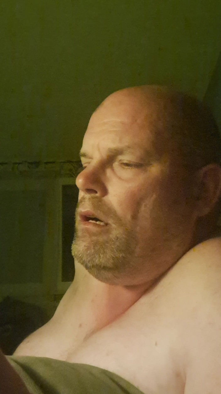 Fickspecht: The Total Destruction of the Bitch