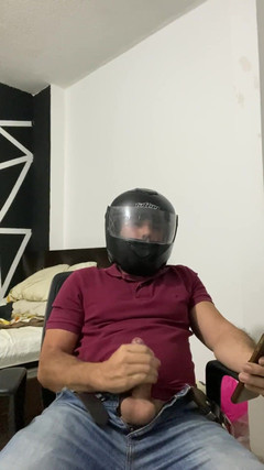 Latin mature king: Месенджер мастурбує на мої фотографії, частина 1