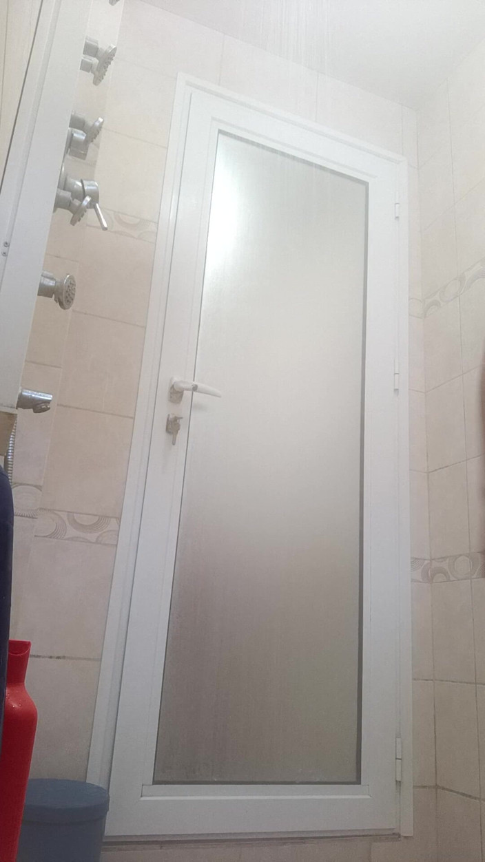badbitch66606: Show Torride Sous La Douche !