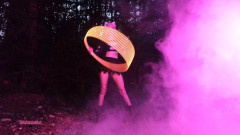 Destination Kat: 할로윈 댄스와 후프 컴포지션 음소거