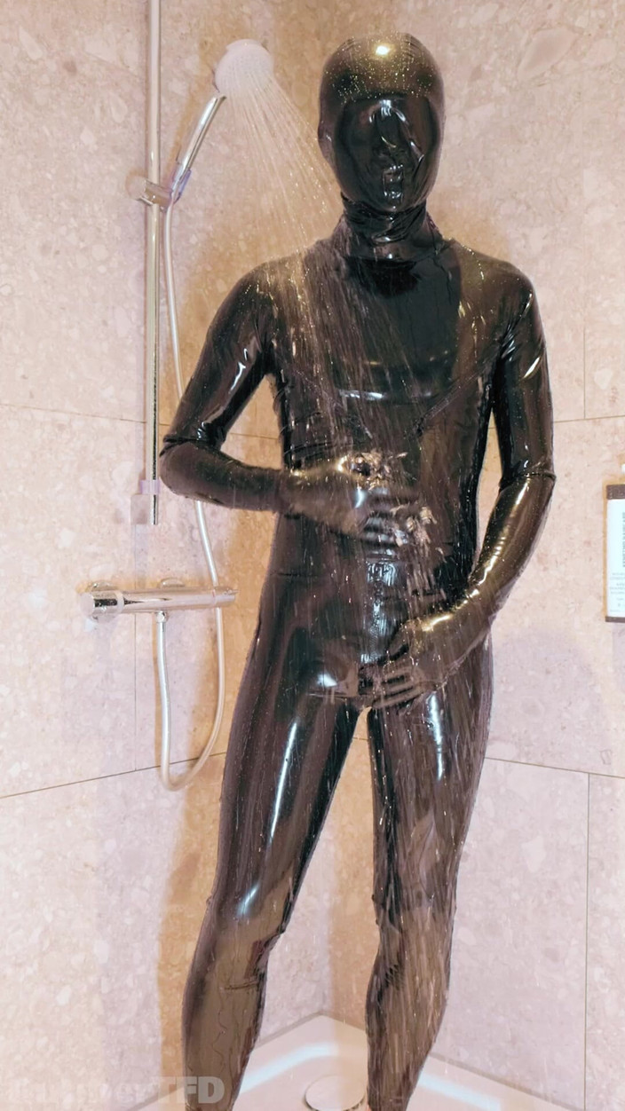 RubberTFD: Gumová sprcha Series 4 [verze pro portrét]