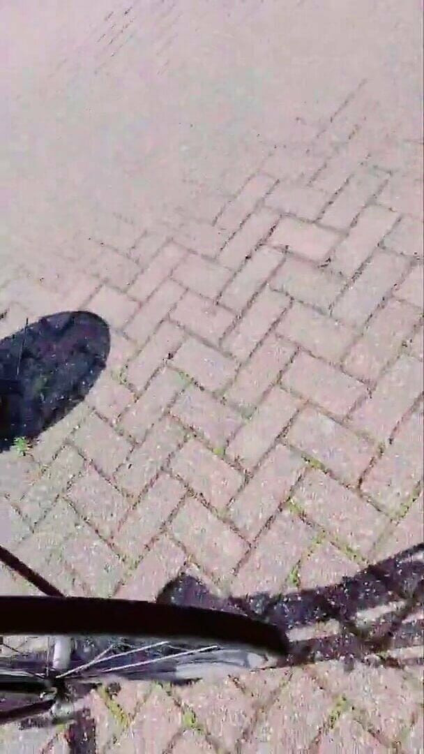 Slutboyben: गैस स्टेशन पर रंडीबॉयबेन कैम4 फट गई