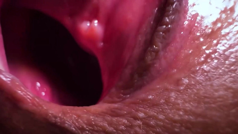 Gigi oficial: Aku transfer bau pacarku ke salinan silikon setiap kali dan...